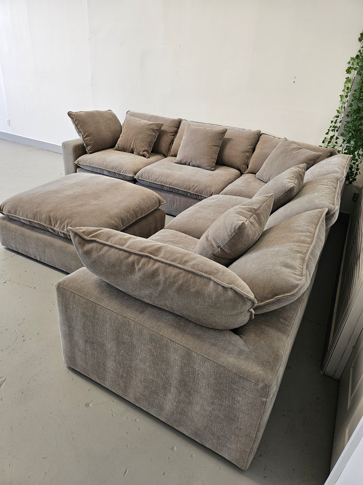 Sereen 6-piece Fabric Modular Sectional, Taupe