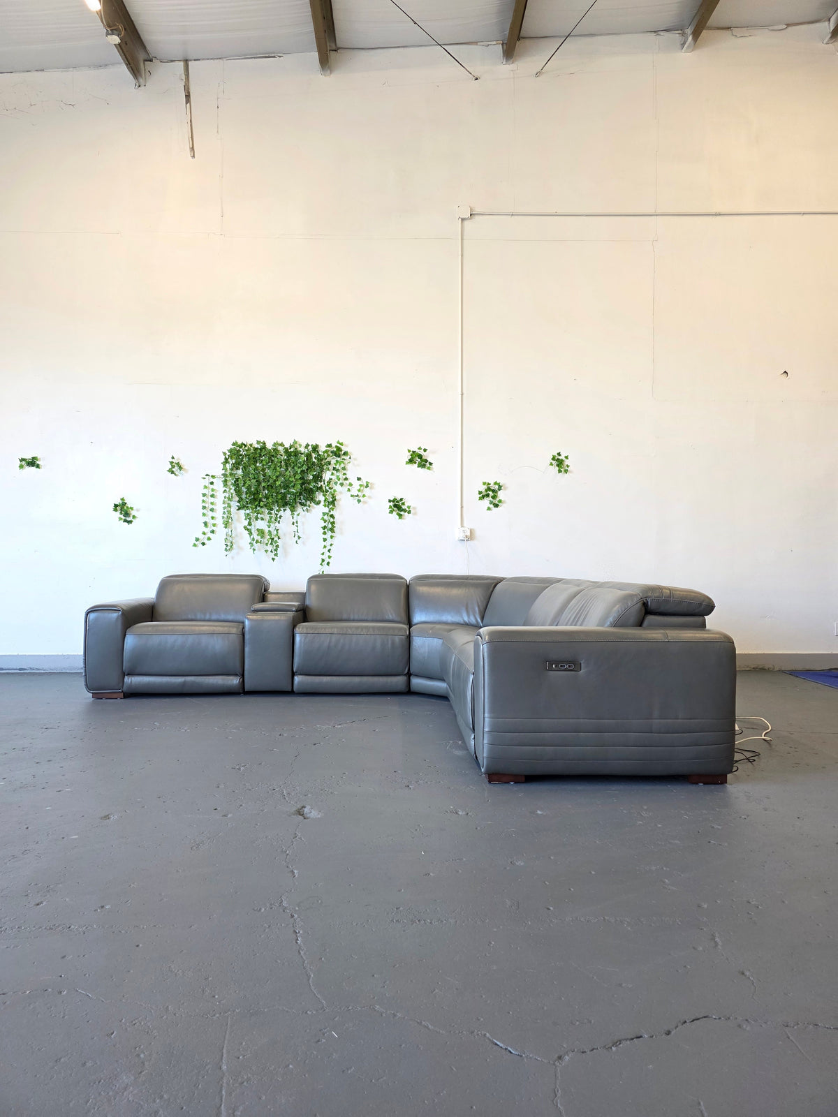 Aiden & Ivy Karson Leather Power Reclining Sectional with Power Headrests