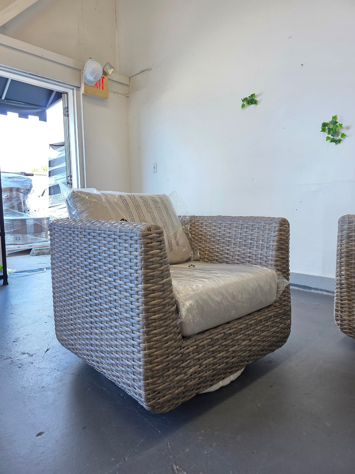 Thomasville Rala 4-piece Outdoor Patio Seating Set