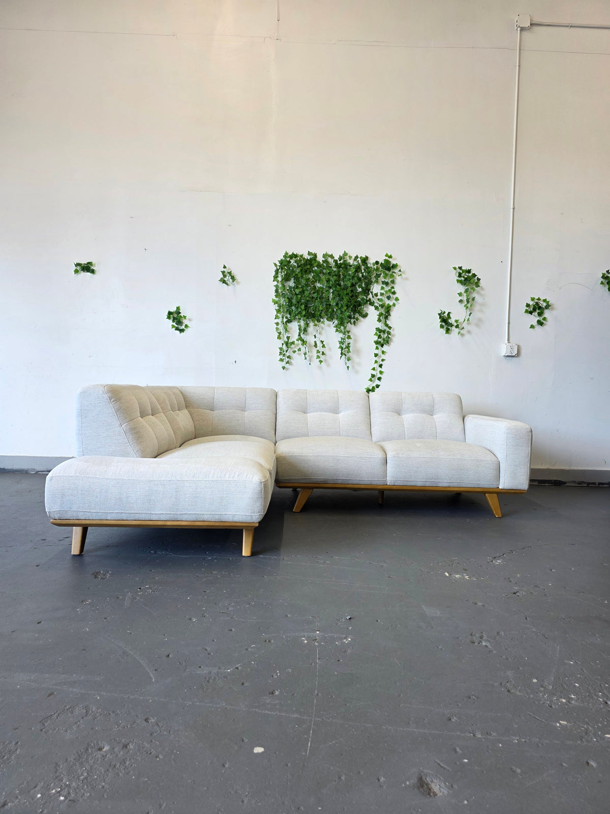Aiden & Ivy Aeva Fabric Sectional