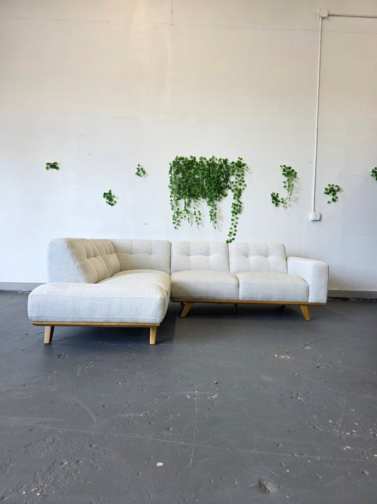 Aiden & Ivy Aeva Fabric Sectional