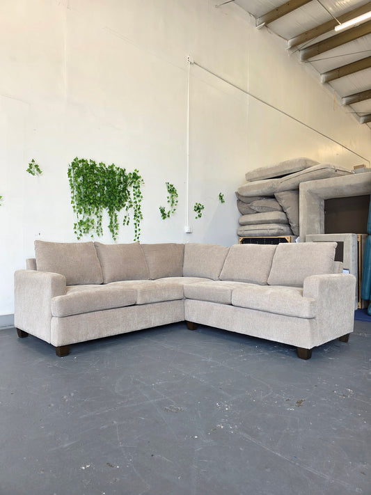 East & Vine Sonia Fabric Sectional